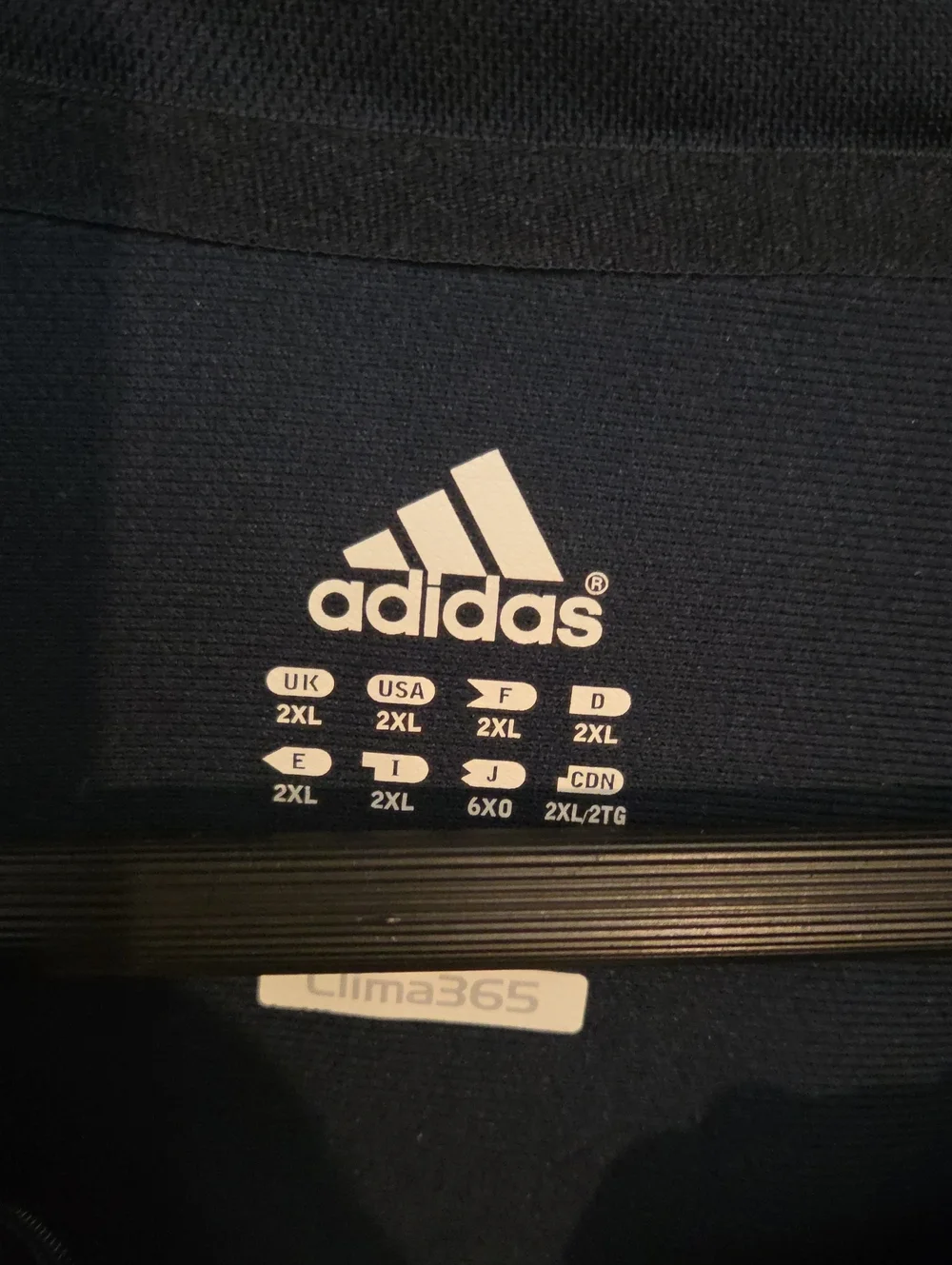 adidas slight blemish